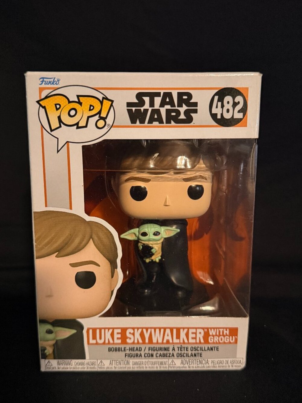 Funko Pop! Star Wars Luke Skywalker with Grogu #482